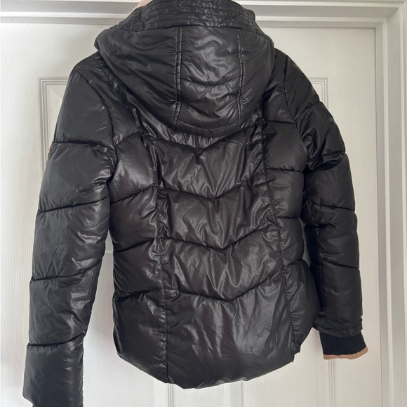 Girl’s Black Puffer Jacket by Michael Kors - Picture 2 of 5